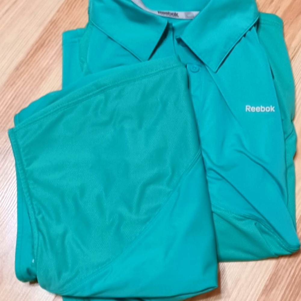 Athletic outfit
